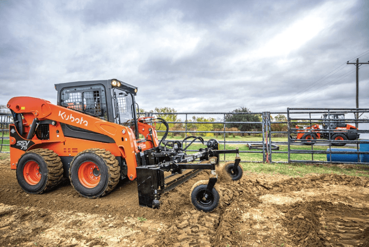 Skid Steer with a leveling attachment 